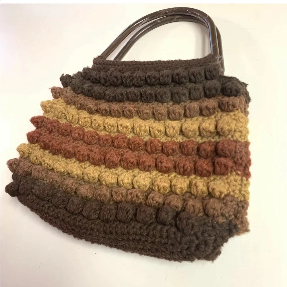 Vintage bobble stitch